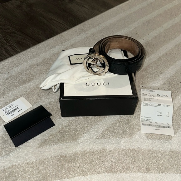 Gucci Other - Men’s Gucci Signature Calfskin Leather Belt
